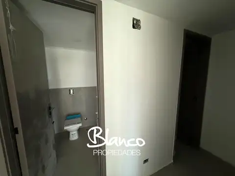 Oficina en Alquiler en Km 49,5 Bajada Sheraton Pilar - Proa Pilar, G.B.A. Zona Norte, Argentina