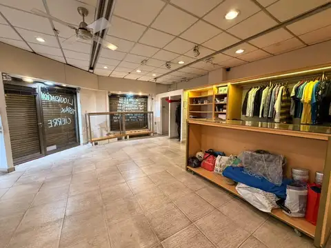 Local en Venta 60 años