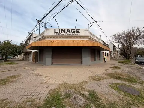 Local en Venta en Cinco Esquinas, Rosario