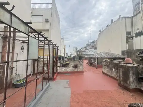 Depto Tipo Casa 6 ambientes con 3 baños