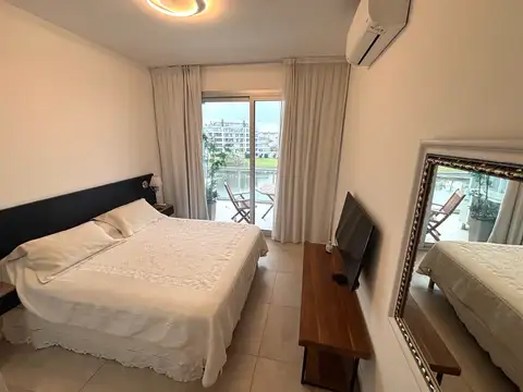DEPARTAMENTO CON VISTA AL AGUA – AMUEBLADO Y EQUIPADO DE 2 AMBIENTES A ESTRENAR