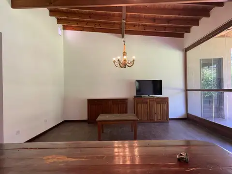 VENTA CASA EL ENCUENTRO CON PILETA