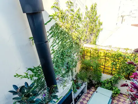 Departamento 5 ambientes con 2 baños