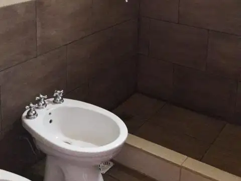 Departamento en Alquiler en Marcos Paz, $ 350.000