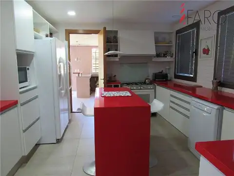 Casa en Alquiler en Punta del Este, USD 28.000