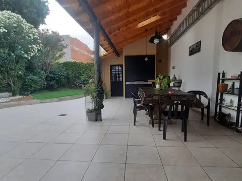 Venta Casa 4 Ambientes Villa Ballester