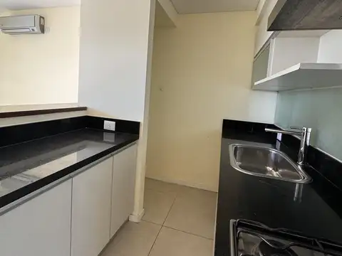 Departamento en Alquiler con 1 cocheras