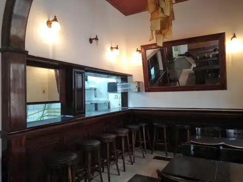 Local en Venta 40 años