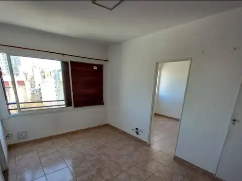 Excelente dos ambientes en Almagro piso 9