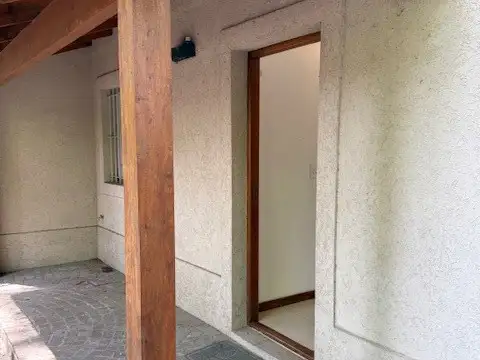 Casa en Alquiler en De Vicenzo Grande, $ 1.000.000