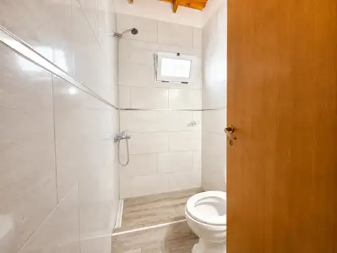 Depto Tipo Casa en Alquiler en Jose Leon Suarez, $ 600.000