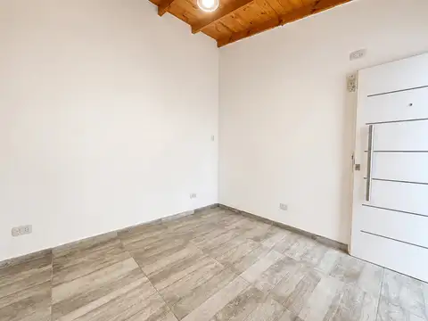 Depto Tipo Casa en Alquiler de 2 ambientes