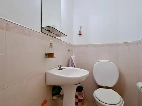 Casa 3 ambientes con 2 baños