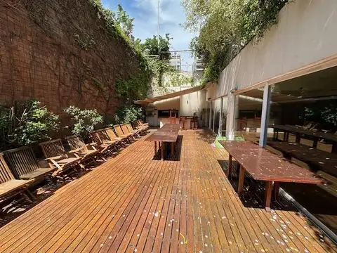Departamento 6 ambientes con 5 baños