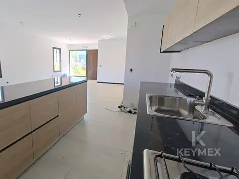 Venta Casa Barrio San Pablo - 4 ambientes - Pilar