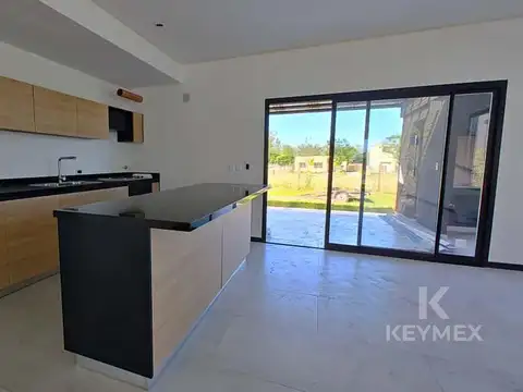 Venta Casa Barrio San Pablo- 4 ambientes- Pilar- 185.000 usd