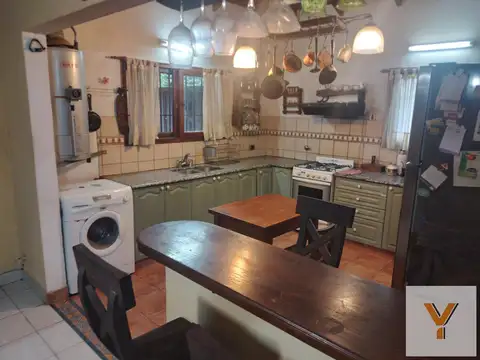 Casa en Venta - 2 Dormitorios 1 Baño - 150mts2 - La Plata