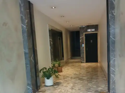 VENTA DEPTO. 3 AMBIENTES CON DEP. DE SERVICIO, VILLA CRESPO.