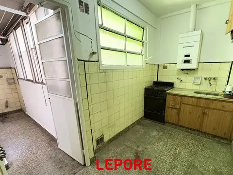 Departamento en Venta en Parque Chacabuco, USD 107.000