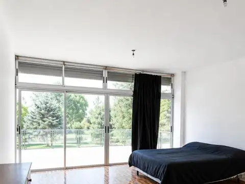 Casa en Alquiler de 4 dormitorios
