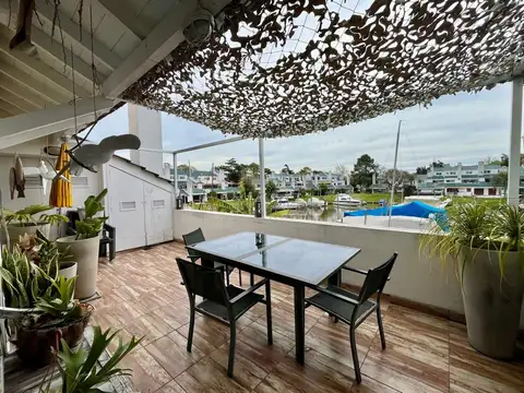 Departamento en Venta de 4 dormitorios