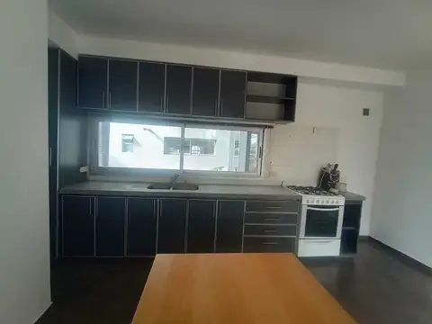 Departamento en Alquiler de 4 ambientes