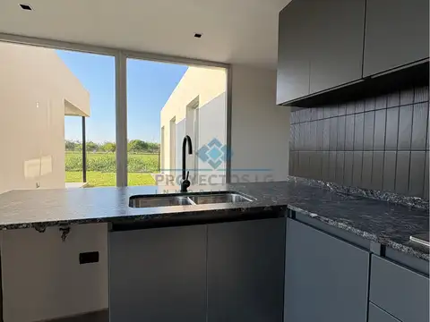 VENTA-CASA A ESTRENAR – BARRIO ALTO LOS MOLINOS- JESÚS MARÍA