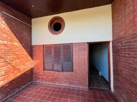 Casa en Alquiler de 3 dormitorios