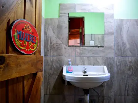 BODEGON EN ZONA TURÍSTICA - San Pedro