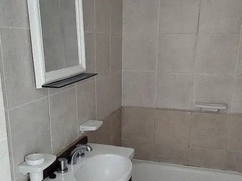 Departamento en Alquiler con 1 cocheras