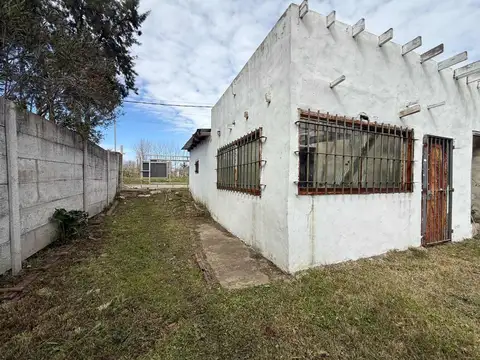 Avenida Villanueva 900