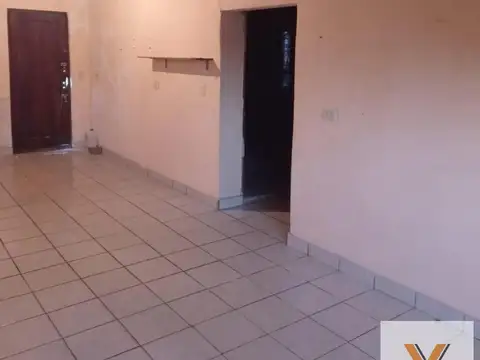 Casa 3 ambientes con 2 baños
