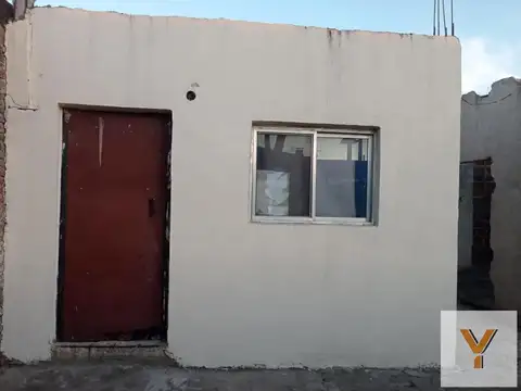 Casa en Venta - 2 Dormitorios 2 Baños - 200mts - Escobar