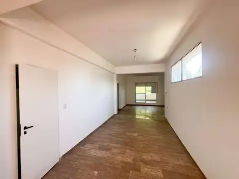 Concejal Centenario G. Calcagno 3700