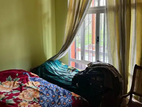 Casa 6 ambientes con 3 baños