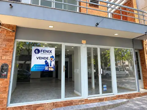 CASA EN VENTA DE 2 DORMITORIOS | CON LOCAL COMERCIAL - BOLÍVAR Y 3 DE FEBRERO (CF1416)