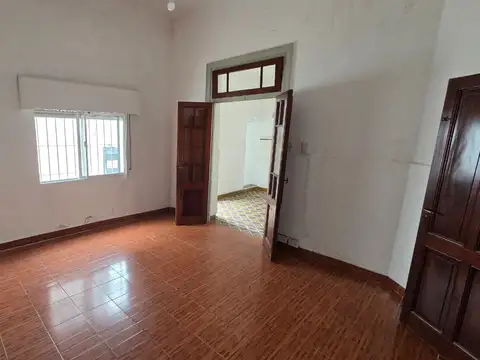 Depto Tipo Casa en Alquiler de 1 dormitorio
