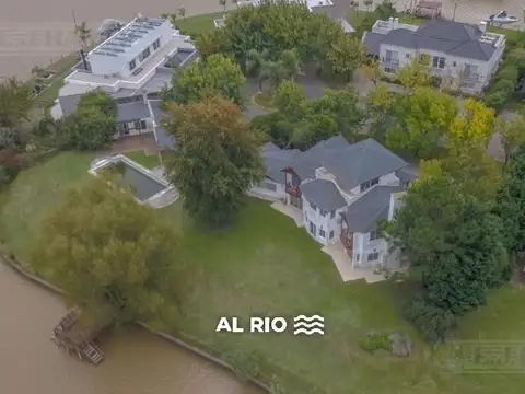 3 DORMITORIOS EN SUITE, 2 ESCRITORIOS, PLAYROOM Y SERVICIO.