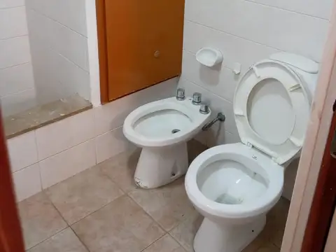 Depto Tipo Casa en Alquiler de 3 ambientes
