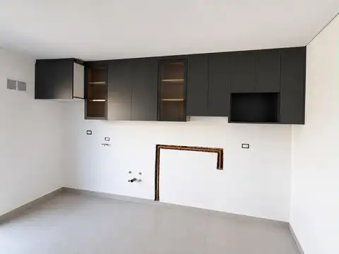 Depto Tipo Casa en Venta de 4 ambientes
