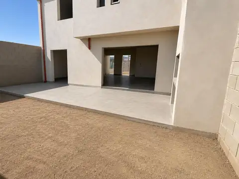 Depto Tipo Casa en Venta de 4 ambientes