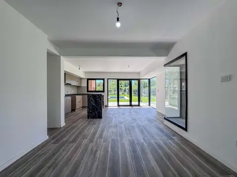 Casa en Venta en Roldan, USD 135.000