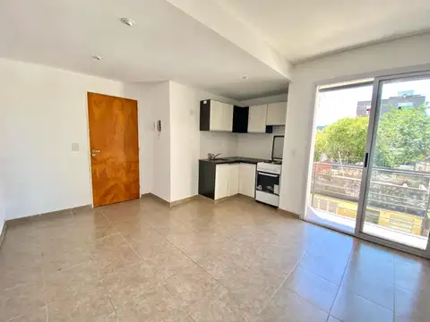 Venta Departamento un dormitorio con balcón. Crespo al 1800