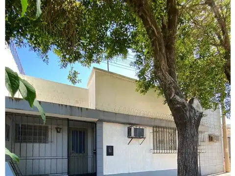 Casa de dos dormitorios en el sur de la ciudad