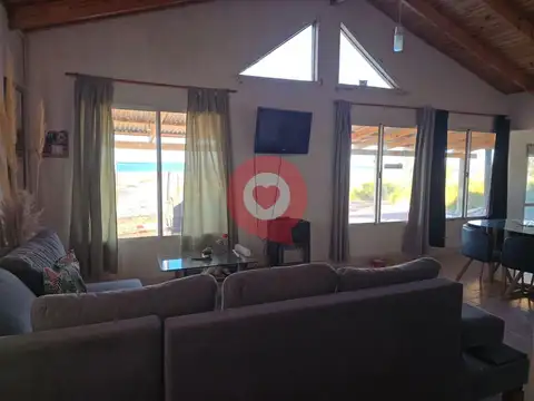 Casa  en Lago Mari Menuco, Bahia verde