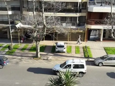 LIBERTAD 3100 - 3 AMBIENTES A LA CALLE