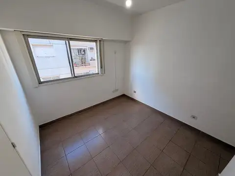Departamento en Venta en Coghlan, USD 73.000
