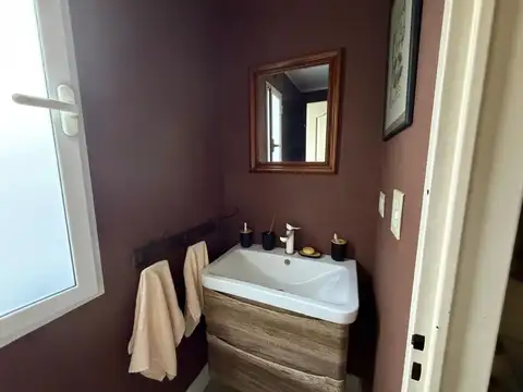 Casa 3 ambientes con 1 baño