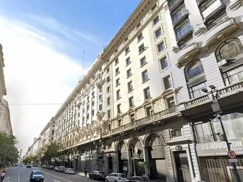 Avenida Presidente Roque Sáenz Peña y Florida