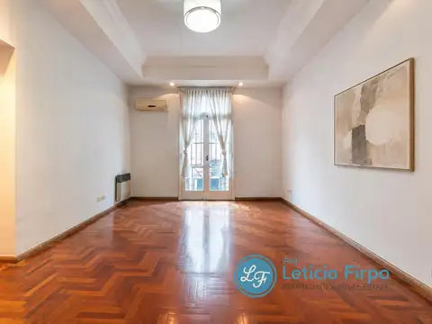 Departamento impecable, muy silencioso. 3 ambientes mas escritorio.